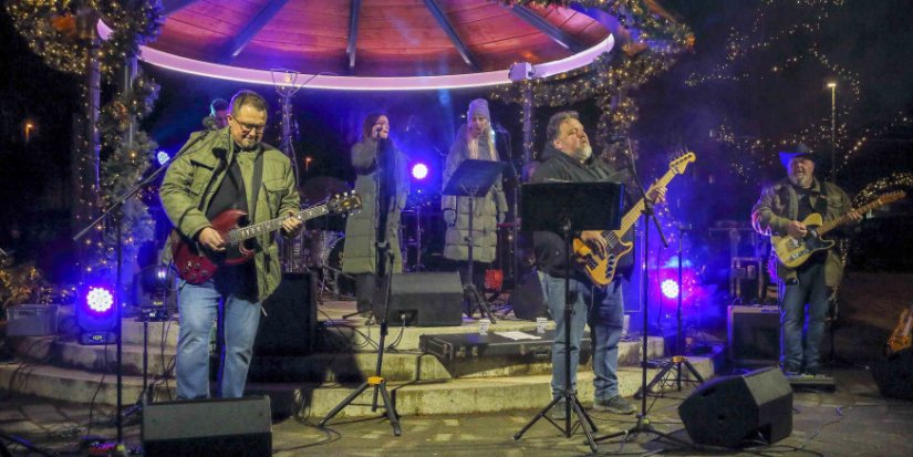 ROCK VEČER U IVANCU Večeras u gradskom parku zabava uz ivanečke rokere i Southern Crowd