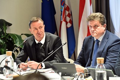 Bosilj: Polupodzemni spremnici nisu o&scaron;tetili nikoga, prožvakana je to tema