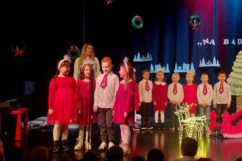 FOTO Vrtićarci priredili priredbu za pamćenje: "Ora&scaron;ar je super, ali ne može zamijeniti jaslice"