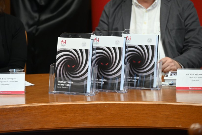 Dobitnik/ica knjige Damira Dobrinića "Tamna strana marketinga" je...