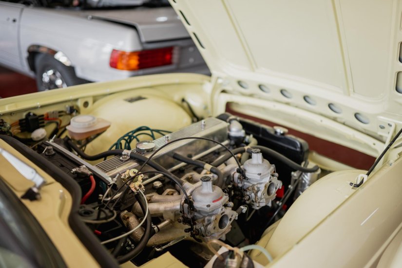 LUDBREG Vozio automobil s dvije opasne i &scaron;est većih nedostataka; slijedi mu prijava