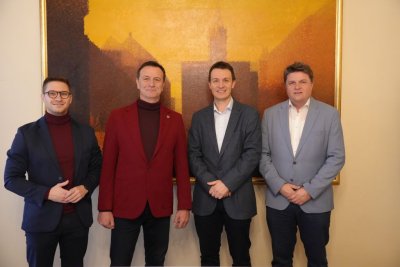 FOTO U varaždinskoj Gradskoj vijećnici održan prijem za gradonačelnika Makarske