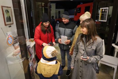 FOTO Izložba uz Noć muzeja privukla brojne posjetitelje u Muzej hrvatskog vatrogastva