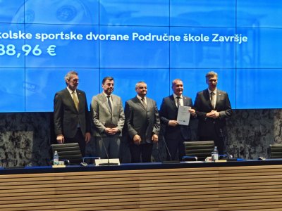 Varaždinskoj županiji dodjeljena EU sredstva za dogradnju &scaron;kolskih dvorana u Ključu i Zavr&scaron;ju