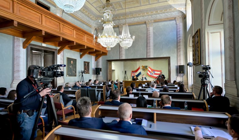 Župan Stričak SDP-u: Tri dana vam je trebalo da očistite Varaždin od snijega, a nemate ni jednog brežuljka