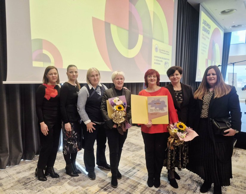 Andreji Bobek i varaždinskom Domu za žrtve obiteljskog nasilja priznanja Hrvatske udruge socijalnih radnika