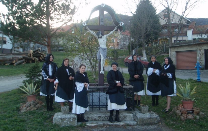 Veliki petak: Od posta preko pučkih napjeva do legendi o raspeću