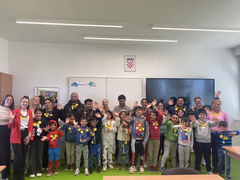 FOTO U Područnoj &scaron;koli Strmec Podravski obilježen Svjetski dan Roma