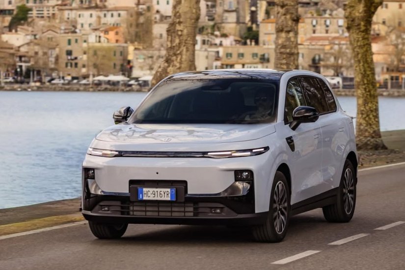 Leapmotor B10 PLUG-IN HIBRID: spoj električne vožnje i slobode bez granica