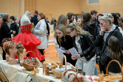 FOTO U Gospodarskoj &scaron;koli u Varaždinu započela kampanja 'Odaberi svoju &scaron;kolu', osigurano 1. 832 upisnih mjesta