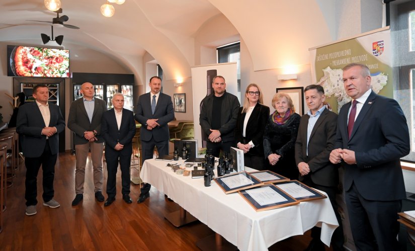 FOTO Nova četiri zlata Varaždinskog bučinog ulja na prestižnom Monde Selectionu u Bruxellesu