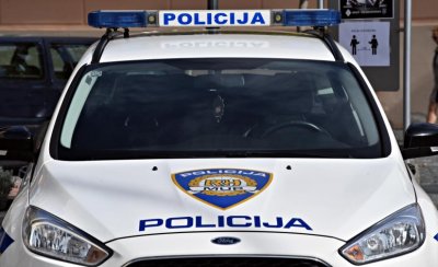 Nesreća u Varaždinu: vozilom udario pje&scaron;akinju, pa oti&scaron;ao s mjesta nesreće