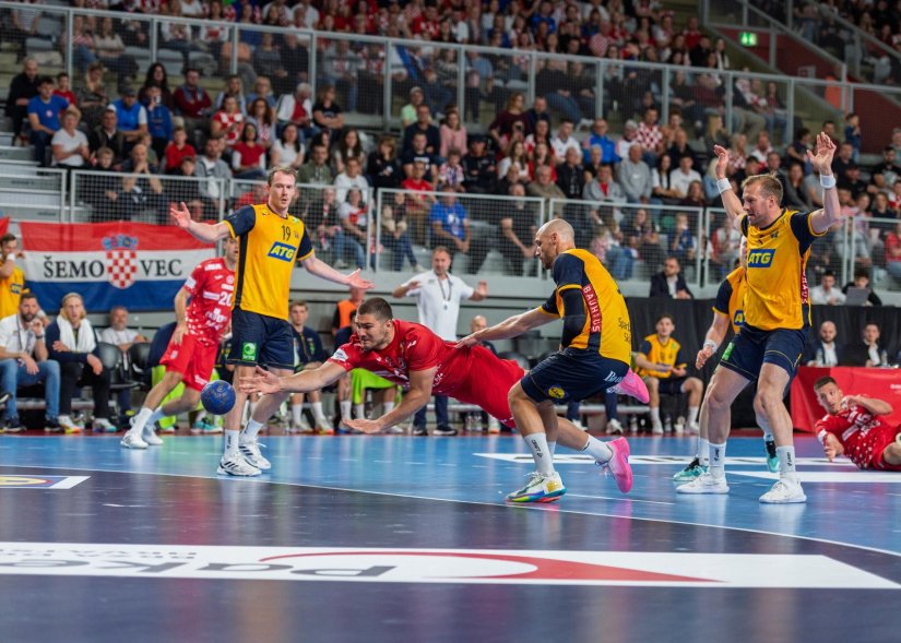 FOTO Hrvatska rukometna reprezentacija u varaždinskoj Areni pobijedila &Scaron;vedsku