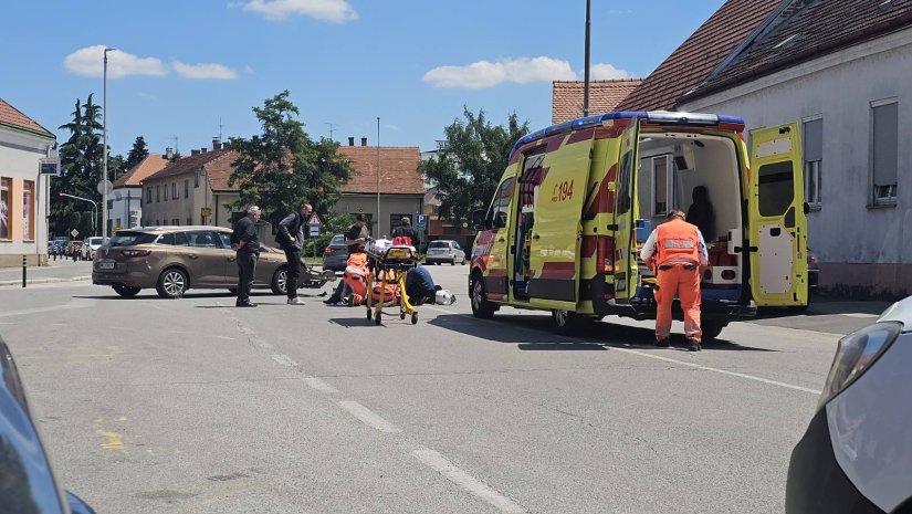 U prometnoj nesreći u sredi&scaron;tu Varaždina stradao stariji par na motoru