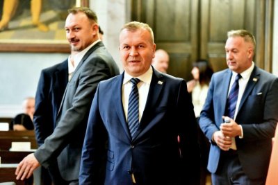 SDP pitao za zapo&scaron;ljavanja u Županiji, župan Stričak (HDZ) uzvratio primjerima iz SDP-a