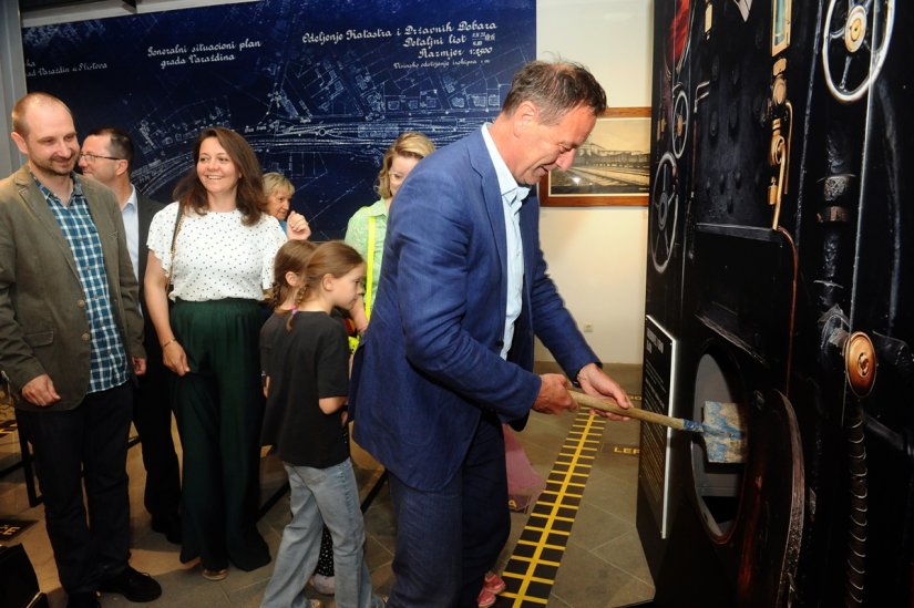 FOTO Srijeda u Muzeju: Več ma&scaron;ina fučka!
