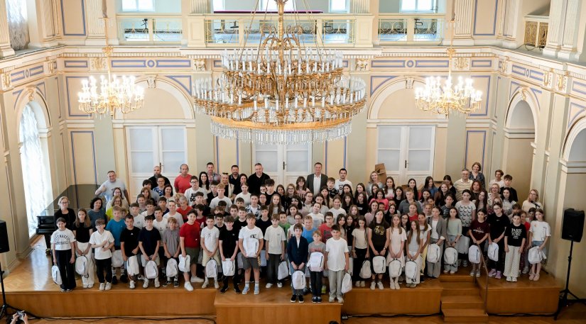 FOTO Grad Varaždin nagradio najbolje učenike i mentore varaždinskih osnovnih &scaron;kola