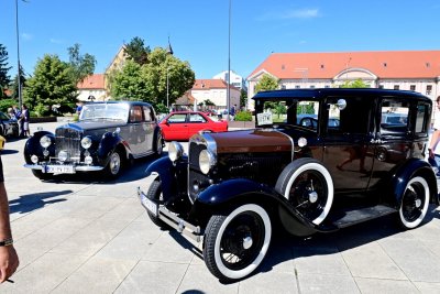 FOTO Atraktivni oldtimeri iz Varaždina krenuli u novu avanturu