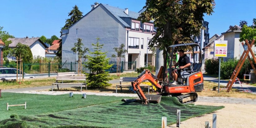 IZ PARTICIPATIVNOG PRORAČUNA Stiže umjetna trava na dječje igrali&scaron;te u Malom parku