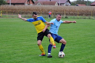 FOTO Mladost (S) slavila u susretu s 10 pogodaka, Mladost (&Scaron;) svladala aktualnog prvaka