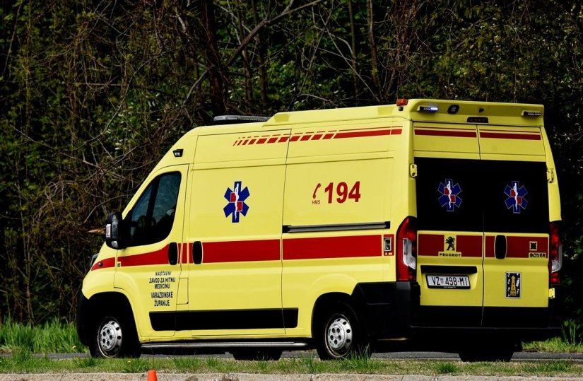 Na raskrižju kod Poljane Bi&scaron;kupečke ozlijeđeni 17-godi&scaron;njakinja i 14-godi&scaron;njak