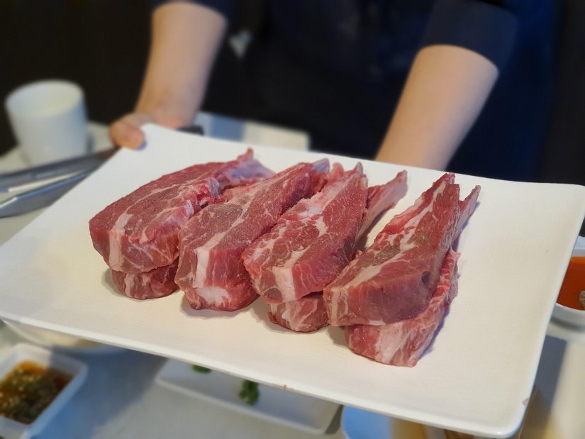 Lopov u Možđencu se poslužio i ukrao iz hladnjače čak 25 kilograma mesa