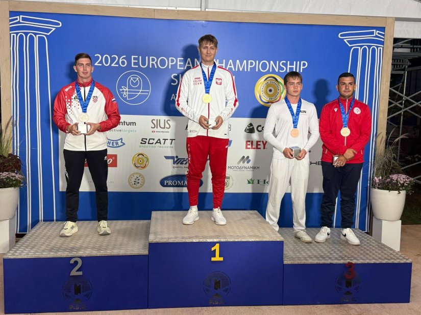 Mateo Zrinski juniorski viceprvak Europe
