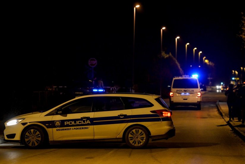 Pijani vozač bježao pred policijom, u Trnovcu zavr&scaron;io u ogradi