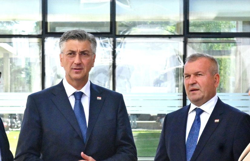 Otvaraju se obnovljeni Hotel Minerva i Arboretum Opeka, stiže i Plenković