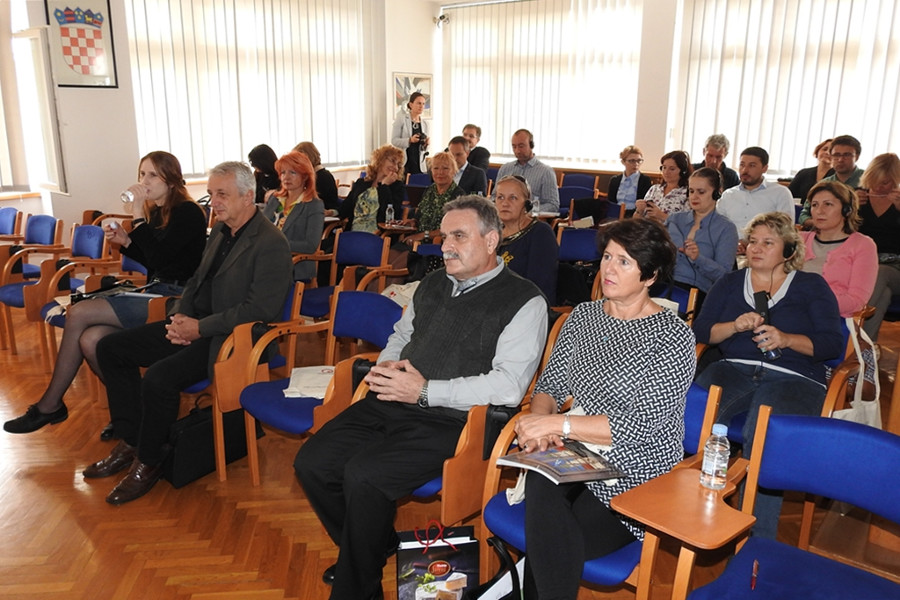 Strojarska_i_prometna_skola_Varazdin_-_HGK_-_projekt_3.JPG