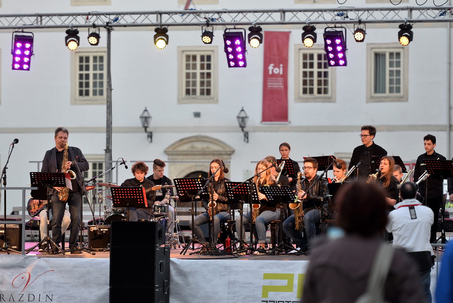 glazbena_skola_varazdin_-_Jazz_koncert_Korzo_3.JPG