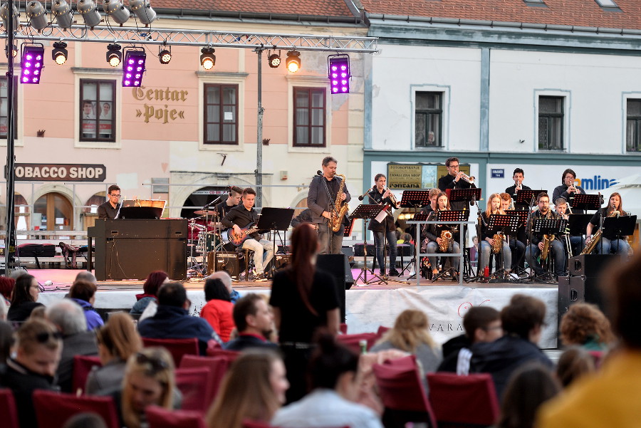 glazbena_skola_varazdin_-_Jazz_koncert_Korzo_4.JPG