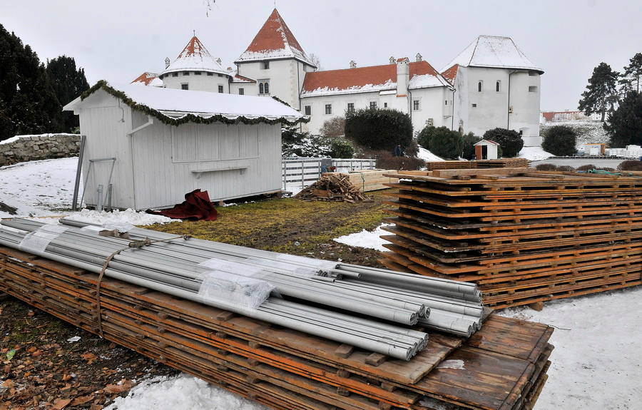 klizaliste_stari_grad_varazdin_04.JPG