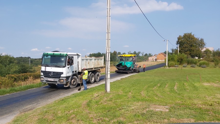 120919-novaki-cesta-1_Large.jpg