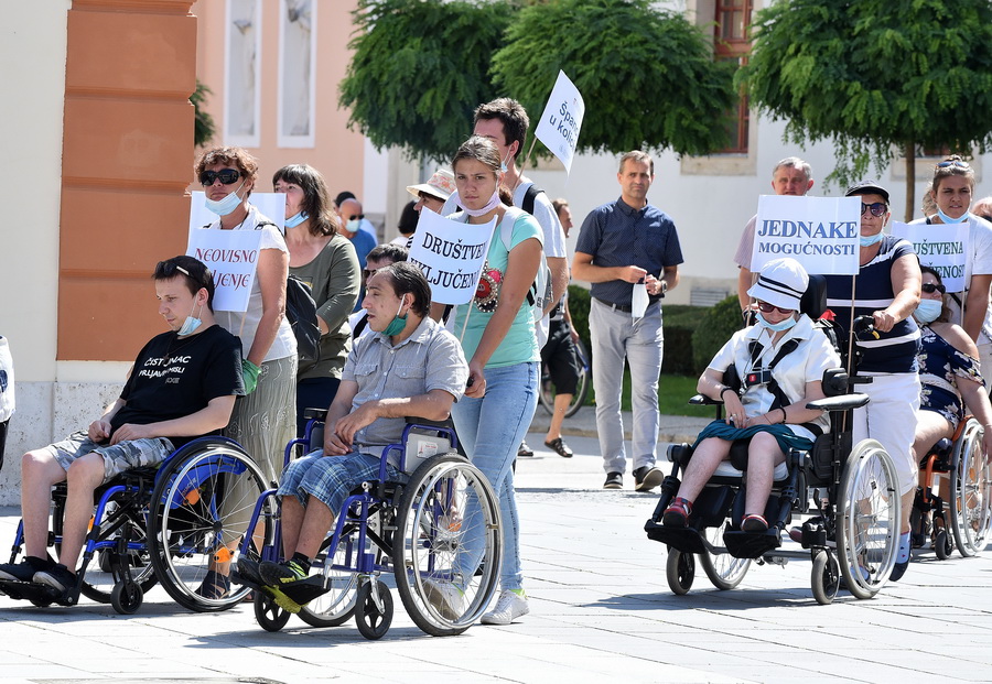 spancir_u_kolicima_varazdin_29-08-2020_01.JPG