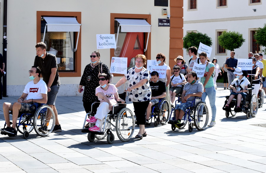 spancir_u_kolicima_varazdin_29-08-2020_02.JPG