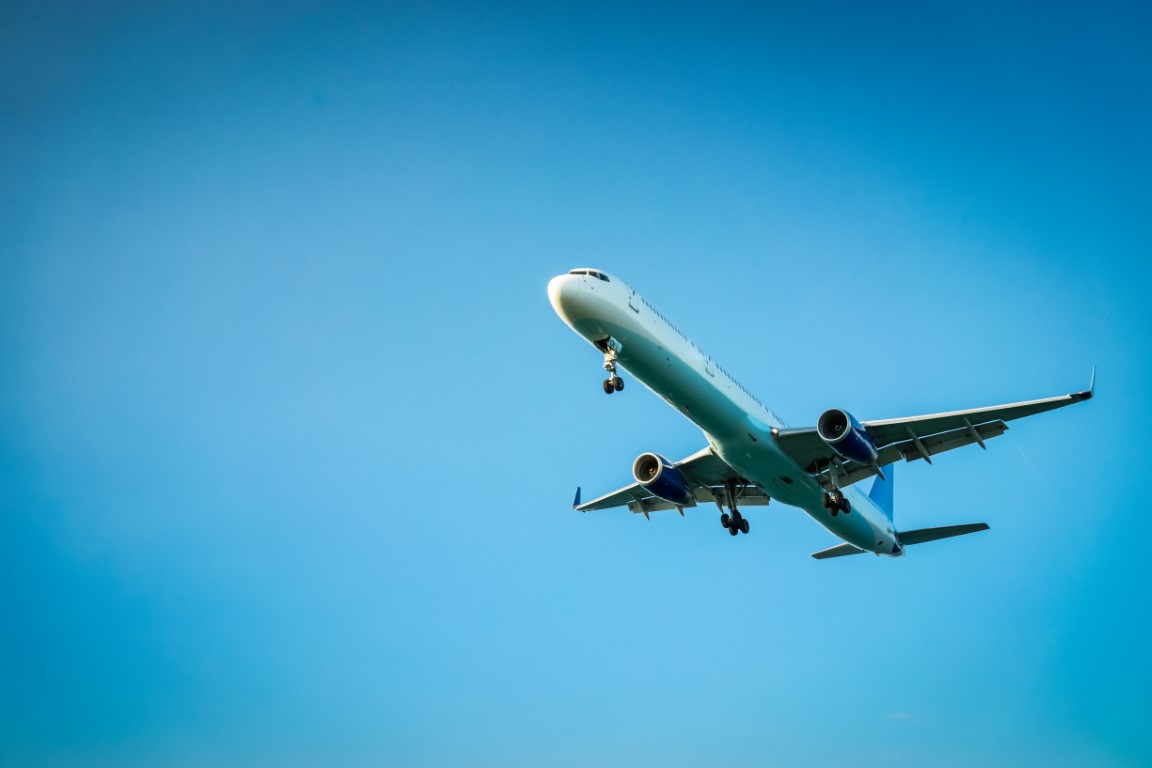 aircraft-in-the-sky-2021-08-26-15-42-47-utc.jpg