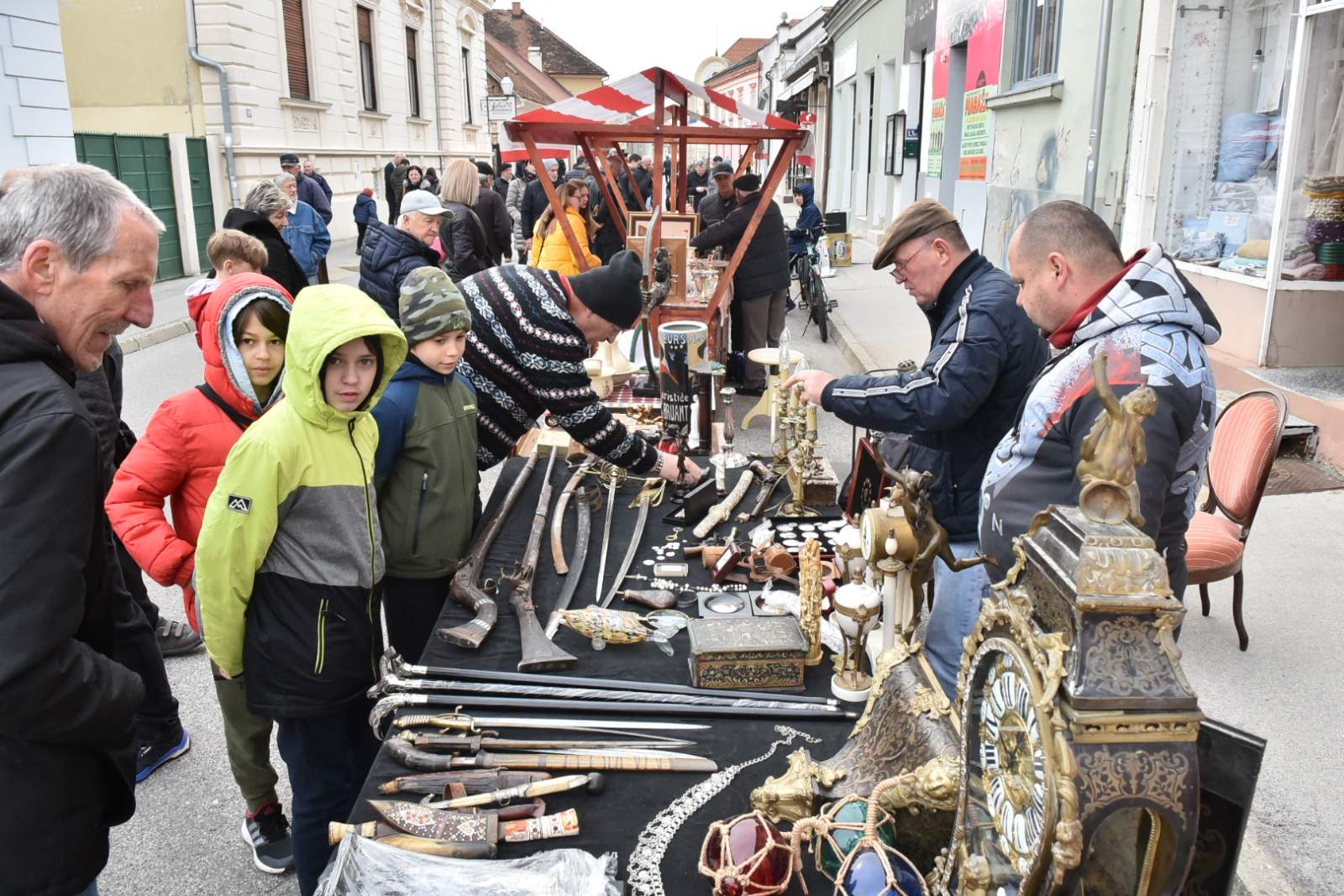 sajam_antikviteta_varazdin_08042023_10.jpg