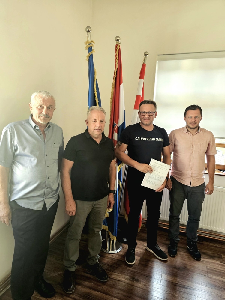 opcina_bednja_-_potpisivanje_ugovora_-_drustveni_dom_brezova_gora_02072024_2.jpg