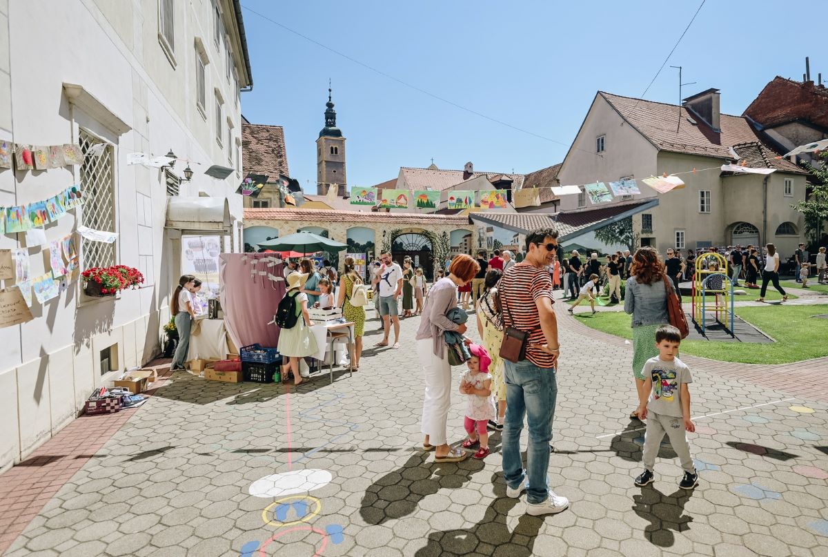 Festival_varazdinskih_dvorista.jpg