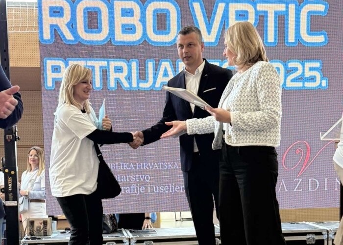 robotika-11_682048c08e39c_700xr.jpg