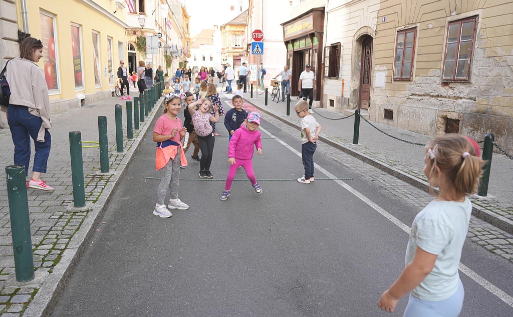 europski_tjedan_mobilnosti_varazdin_kukuljeviceva_ulica_18092025_11.jpg