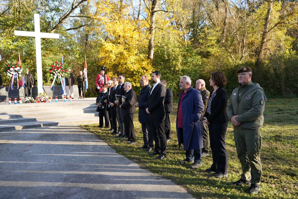 281025-dravska_park_suma_7.jpg