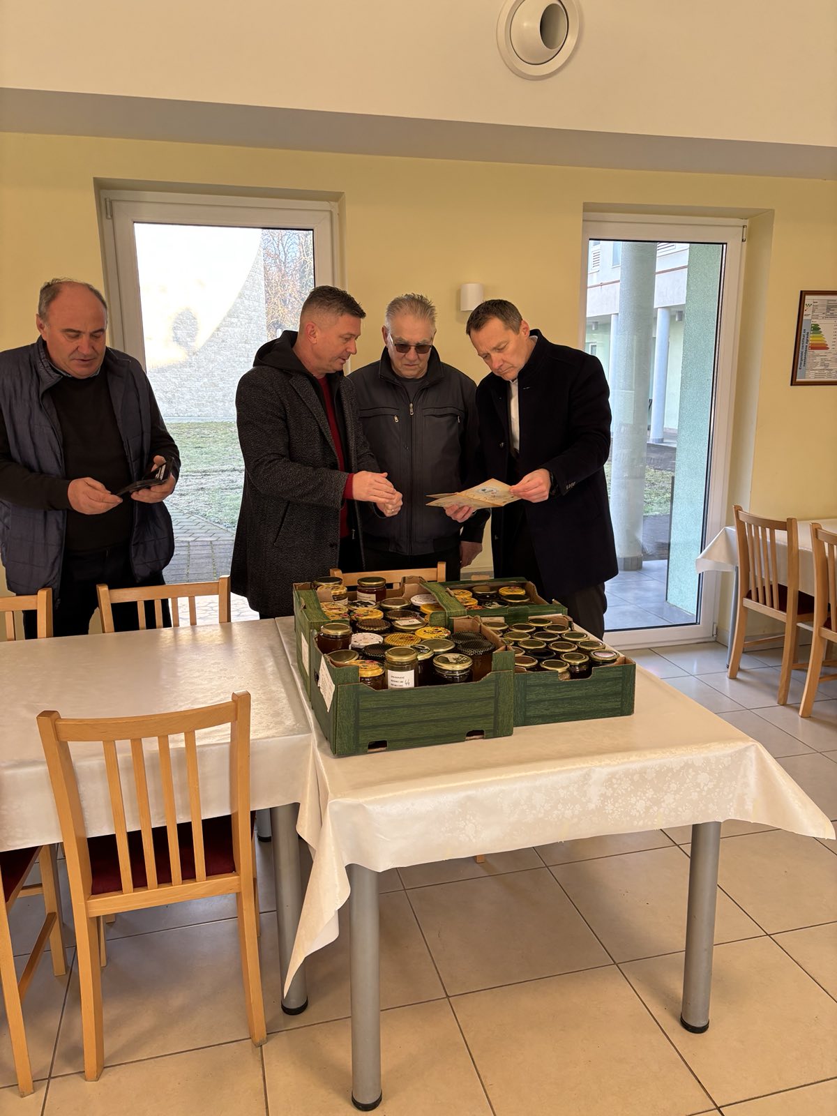 pucka_kuhinja_caritas_donacija_meda_19122025_1.jpg