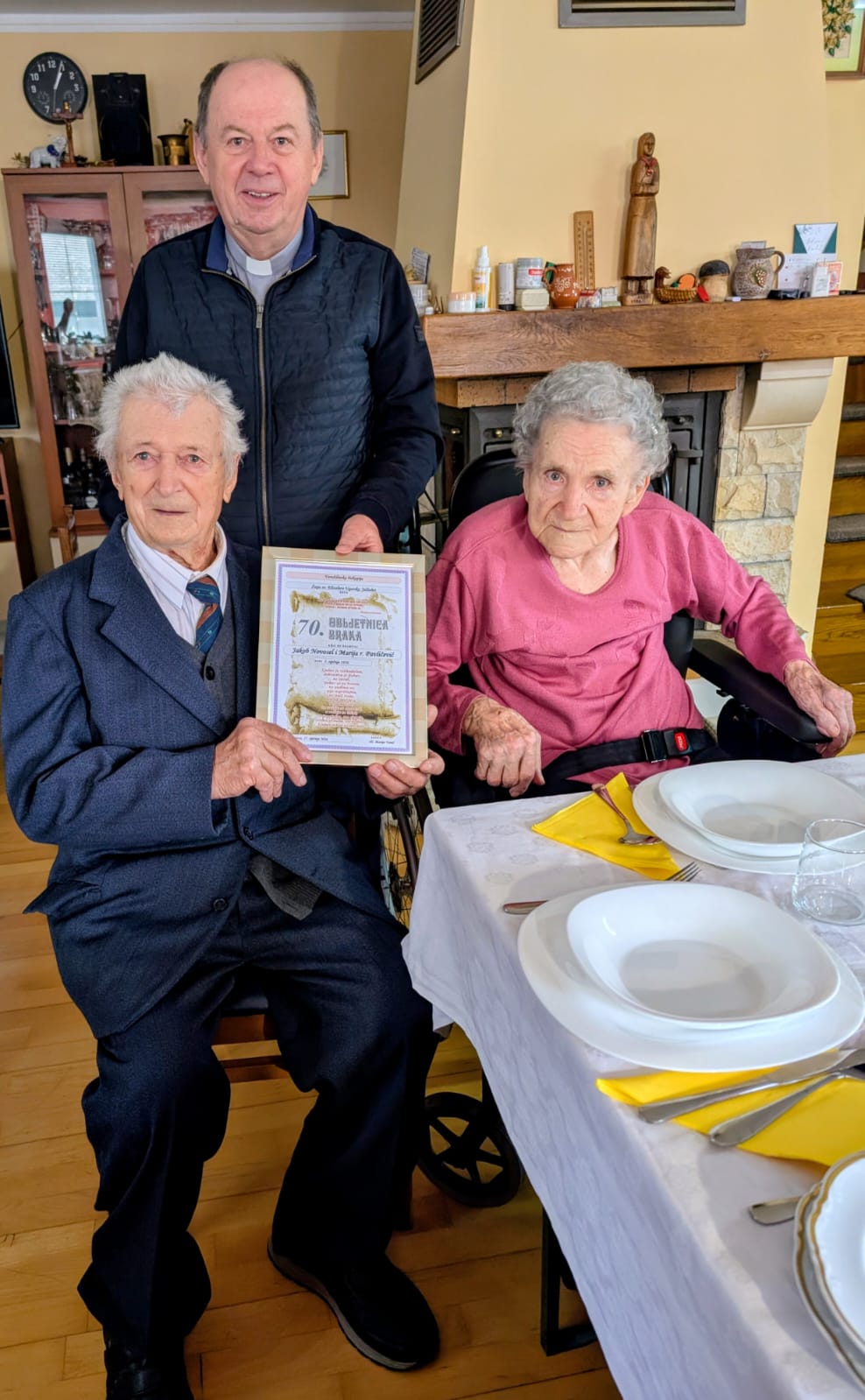 Marija_i_Jakob_Novosel_70_godina_braka_platinasti_pir_1.jpeg