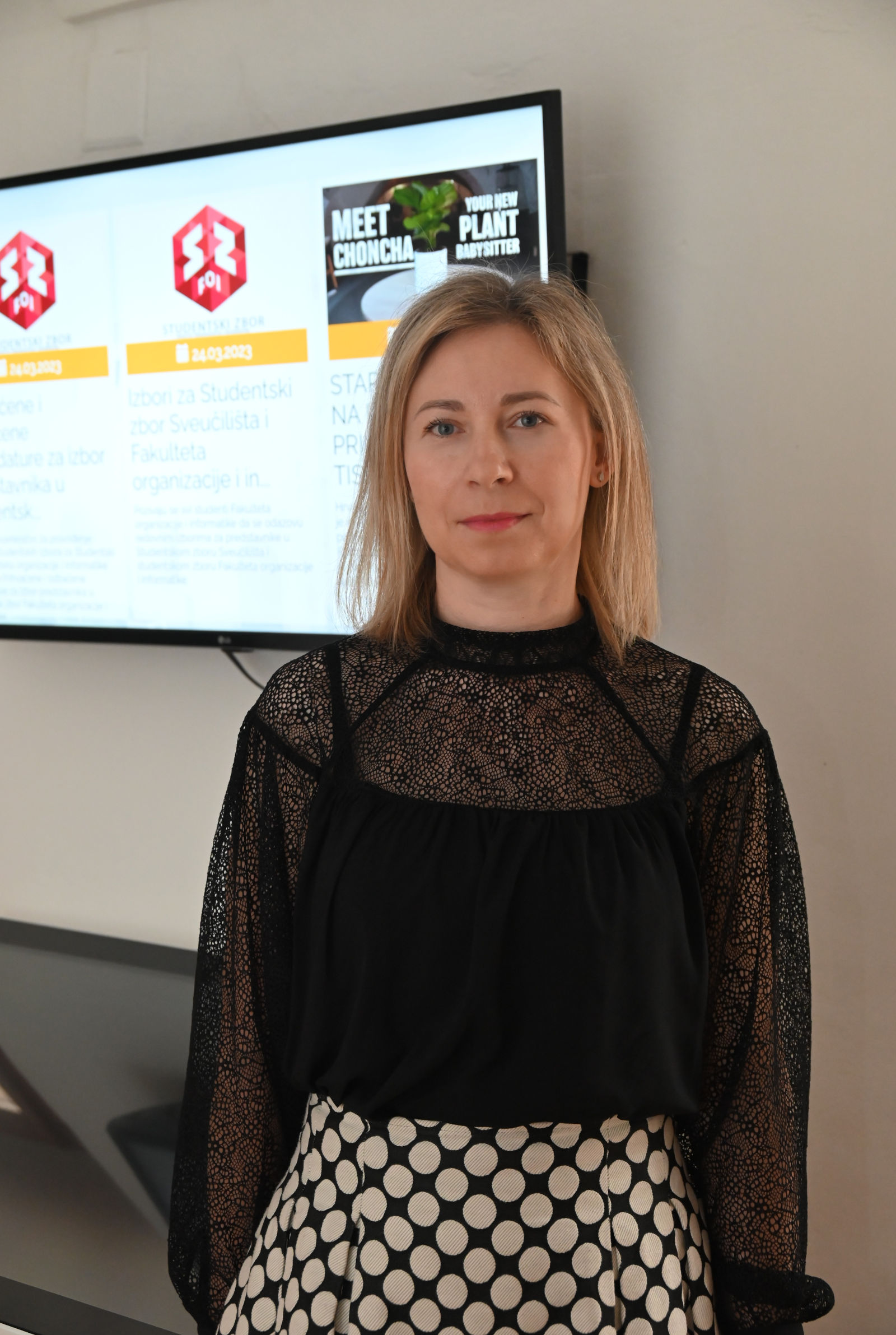 FOI_nova_dekanica_prof_dr_sc_Renata_Mekovec.JPG