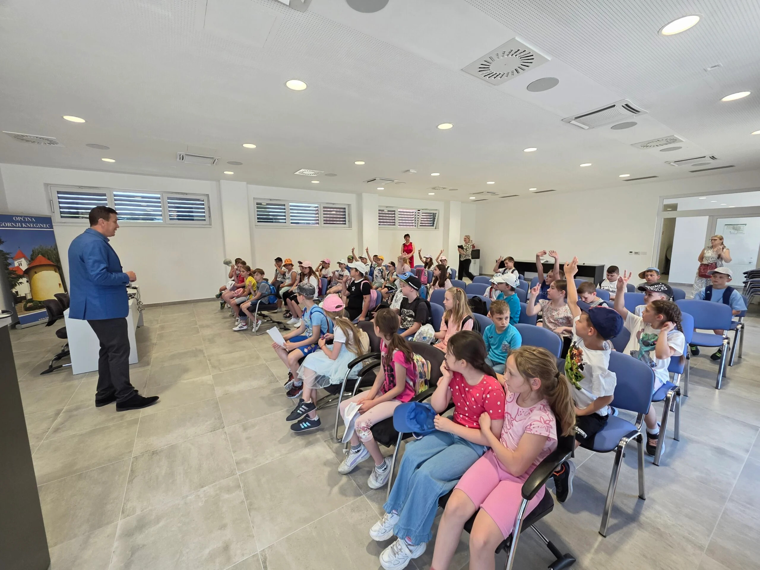 os_kneginec_gornji_posjet_26052026_7.jpg