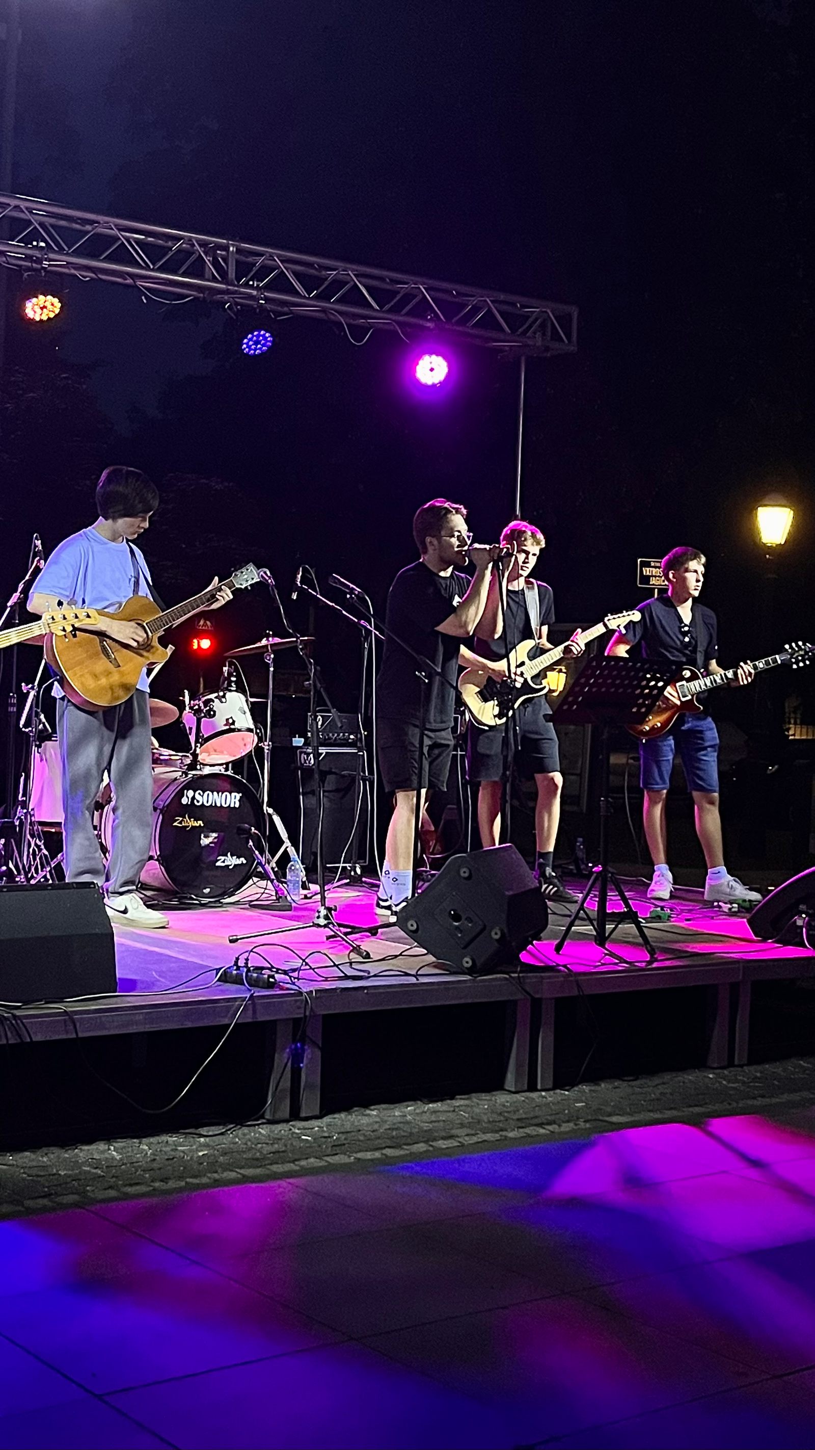 ljeto_u_varazdinu_mali_slavuji_i_gitaristi_26062026_1.jpg
