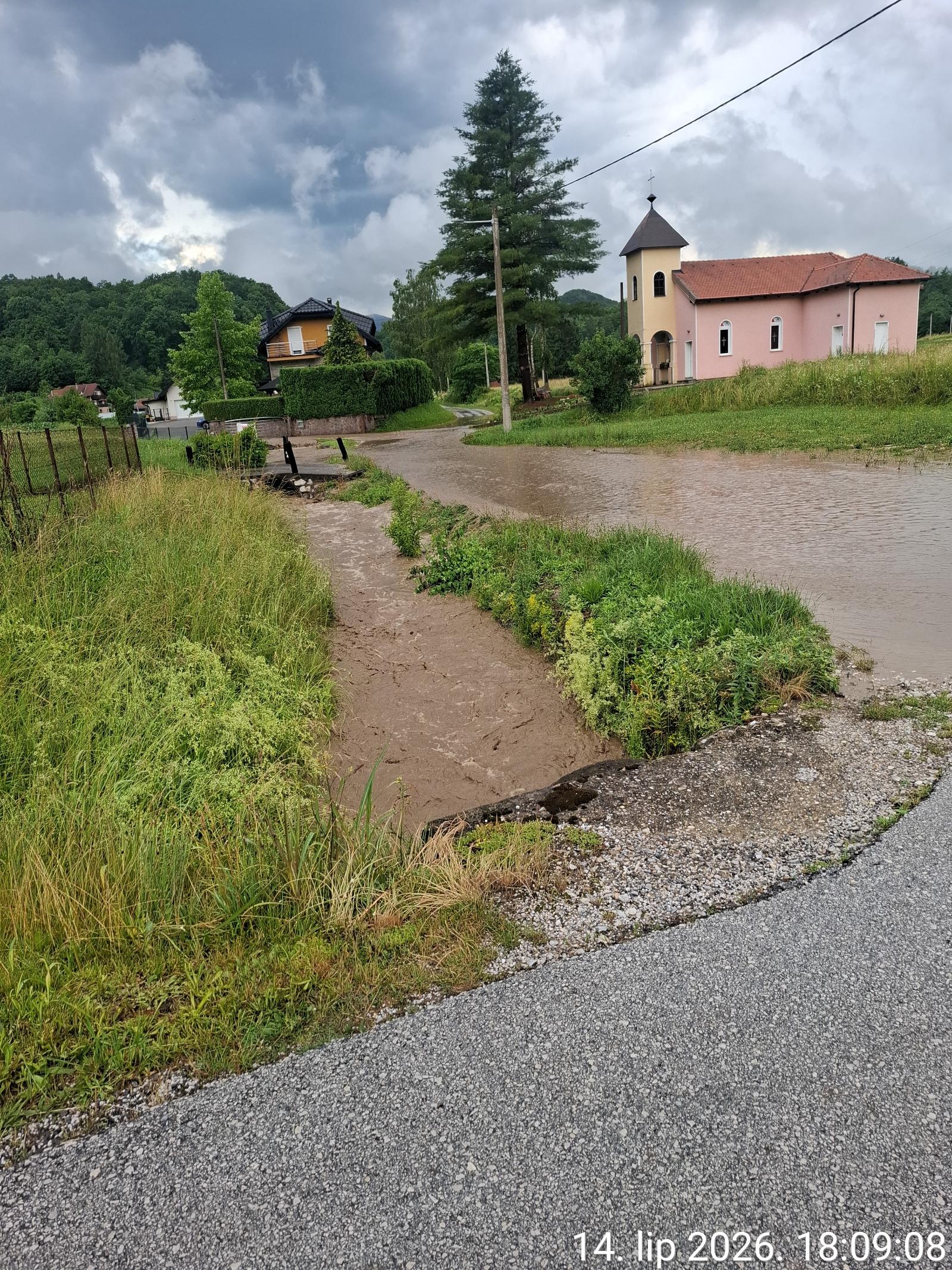 poplava_ivanecka_zeljeznica_14062026_4.jpg