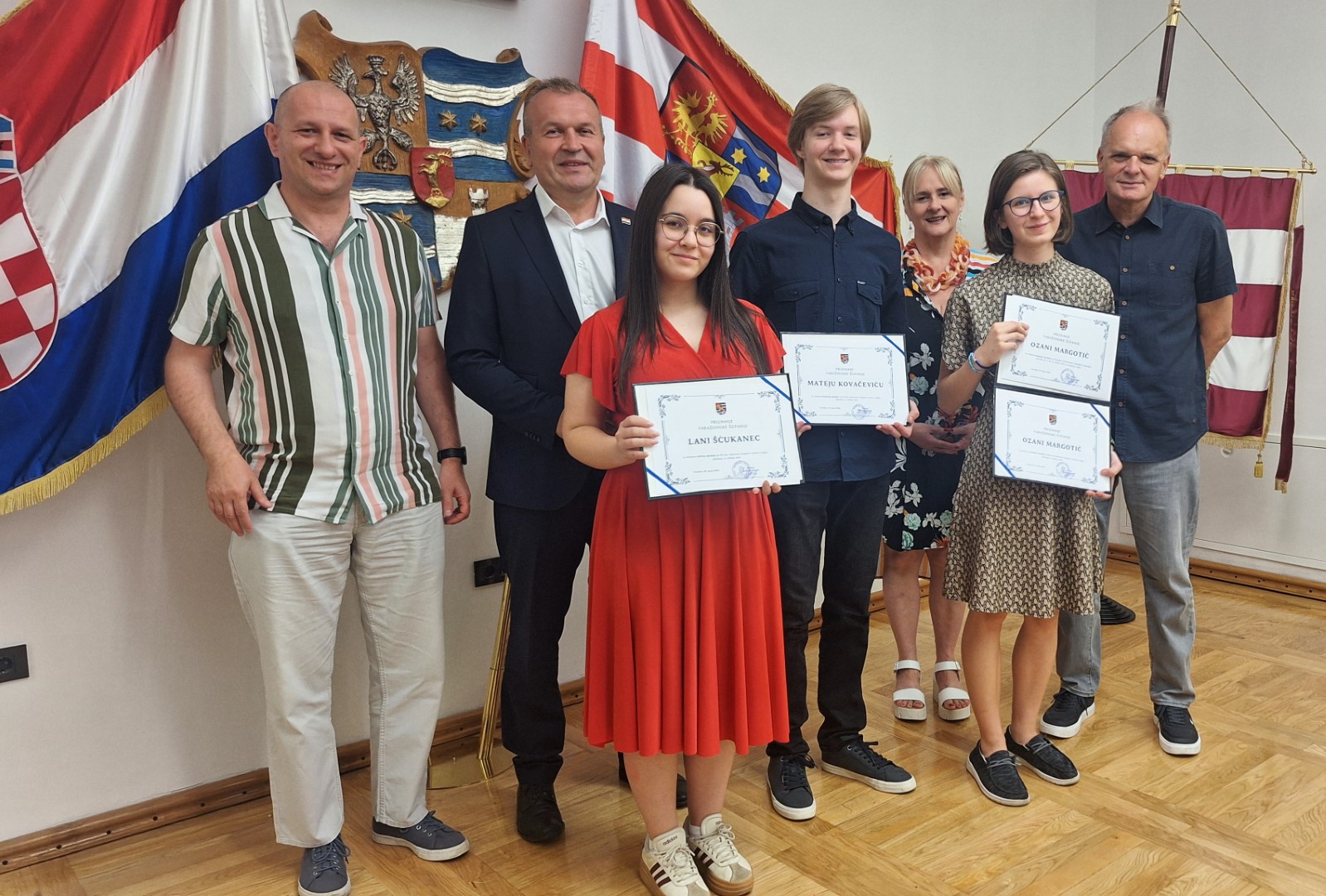prijem_informaticari_medalje_ozana_margotic_lana_scukanec_matej_kovacevic_lipanj_2026_1.jpg